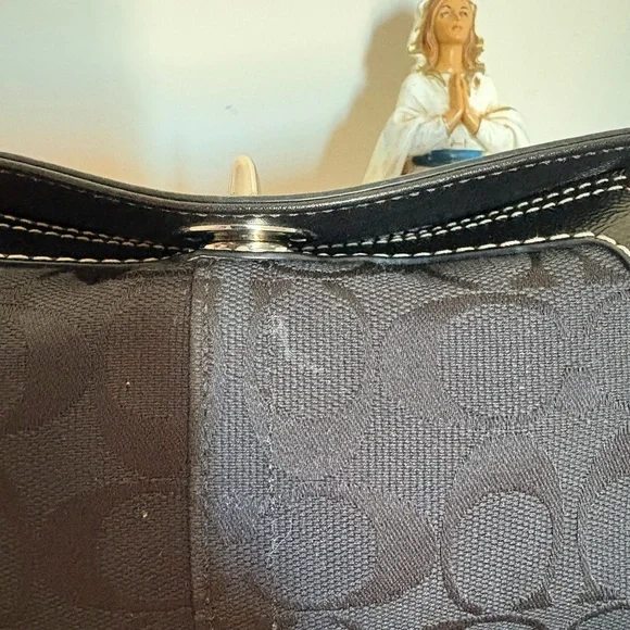 Vintage Y2K mini black Coach with Turlock hardware - Picture 6 of 7